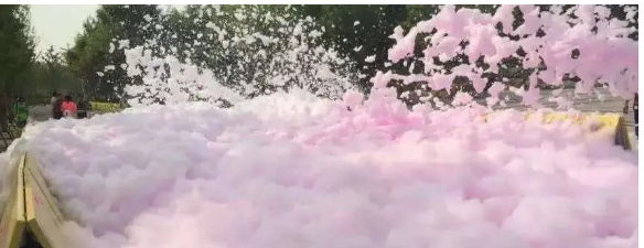 無(wú)錫田鑫化工分享曝氣池的泡沫顏色不同是怎么回事？